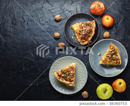 Apple tart, copy space Apple tart, copy space 86360753