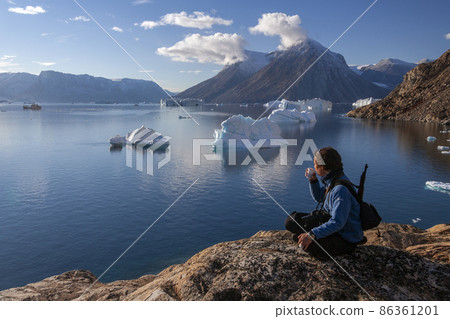 Northwest Fjord - Scoresbysund - Greenland Northwest Fjord - Scoresbysund - Greenland 86361201