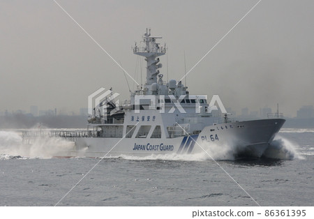 High-speed navigation display of patrol ship PL64 "Shimokita" (Japan Coast Guard inspection ceremony) High-speed navigation display of patrol ship PL64 "Shimokita" (Japan Coast Guard inspection ceremony) 86361395