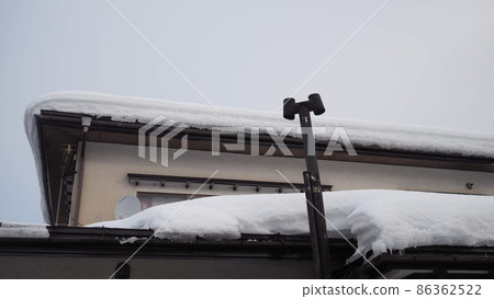 Wood-burning stove chimney (Hirosaki City, Aomori Prefecture) 86362522