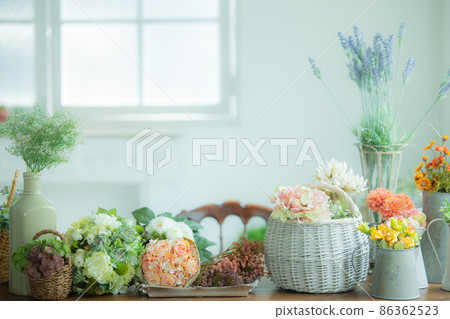 flower arrangement  86362523