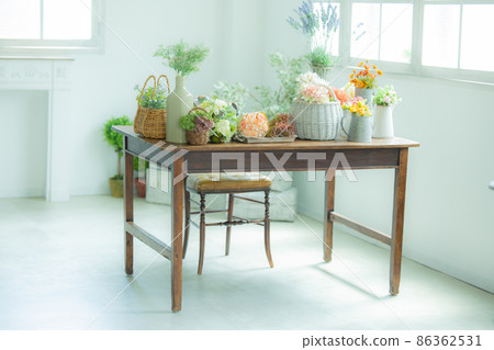 flower arrangement  86362531