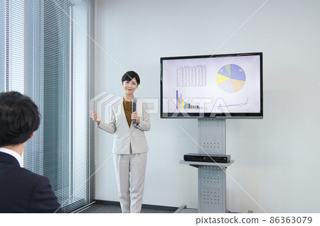 研討會講師業務場景 86363079