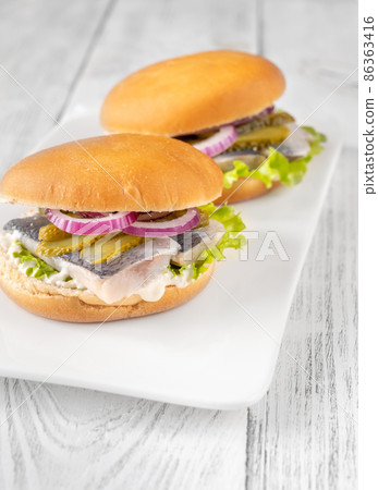 Fischbrotchen 86363416