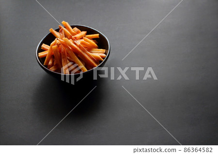 Black background potato kenpi potato karinto 86364582