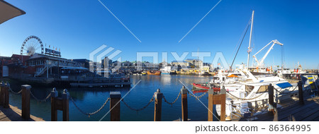 South Africa Victoria and Alfred waterfront promenade port with table mountain South Africa Victoria and Alfred waterfront promenade port with table mountain 86364995