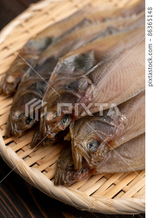 Overnight dried curry 86365148