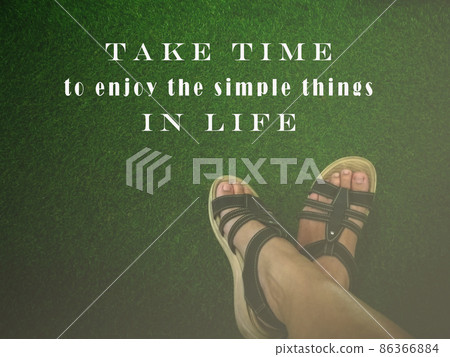 Motivational and inspirational quote on blurred green background 86366884