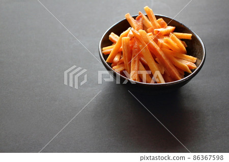 Black background potato kenpi potato karinto 86367598