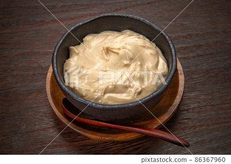 Peanut butter Peanut butter 86367960
