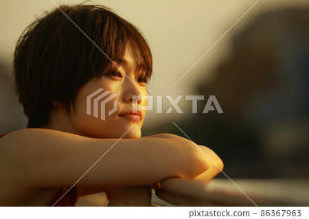 女性肖像 女性肖像 86367963
