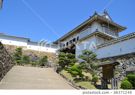 Himeji Castle Ryon no gate Himeji Castle Ryon no gate 86371248