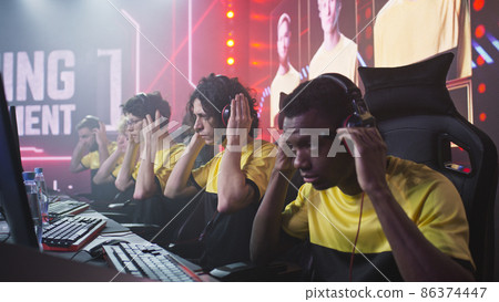Multiethnic gamers preparing to start match 86374447