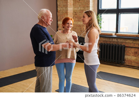 Senior couple in rehabilitation center 86374624
