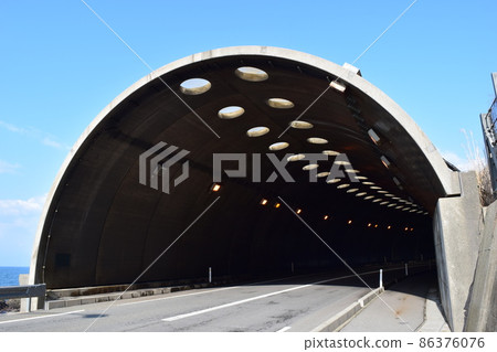 Coastal road shelter Coastal road shelter 86376076