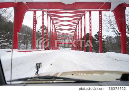 雪路行車橋 86378532