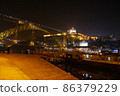 Night view of Don Luis I Bridge in Porto 86379229