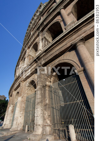 Colosseum (Italy-Rome) 86381953
