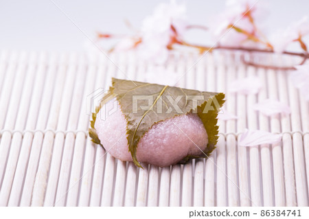 Sakuramochi Domyoji Sakuramochi Domyoji 86384741