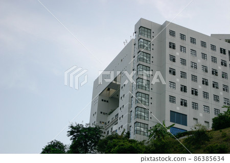 the University Hall Residence at the HKUST 2 Sept 2004 86385634
