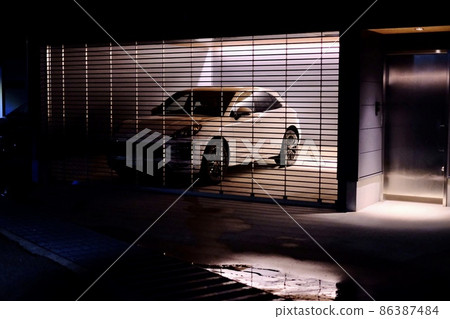 Life with Porsche Life with Porsche 86387484