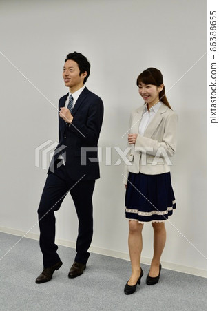 開始一起走·男女 開始一起走·男女 86388655