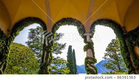 Villa del Balbianello, lake Como, Lenno, italy 86391363