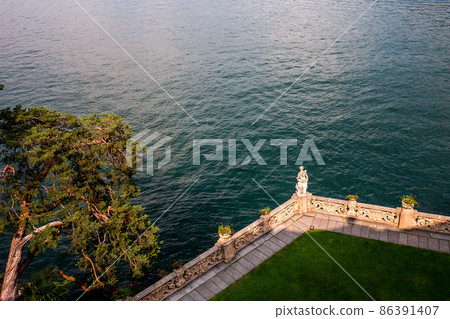 Villa del Balbianello, lake Como, Lenno, italy Villa del Balbianello, lake Como, Lenno, italy 86391407