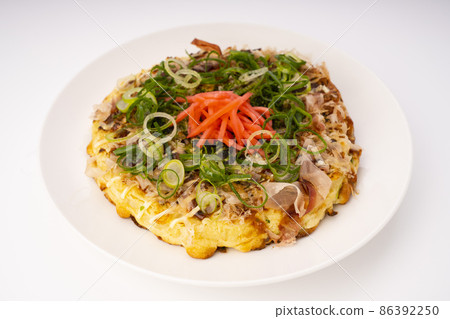 Delicious Okonomiyaki 86392250