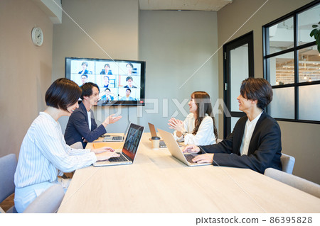Online conference, video conference, video conference, web conference, telework, zoom conference, presentation 86395828