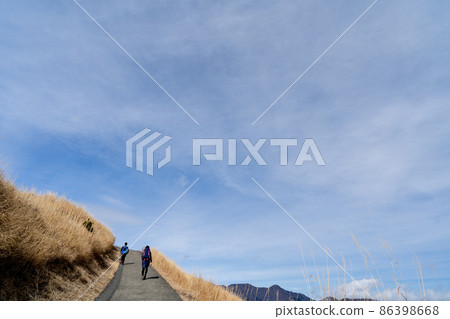 禦筋山（藍天） 86398668