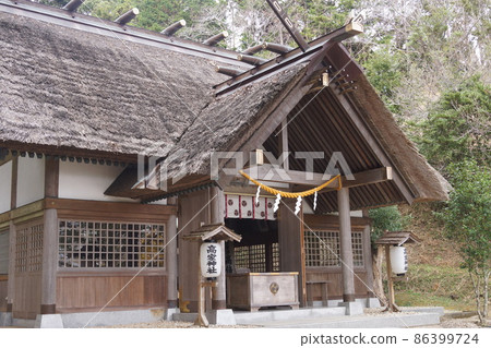 Takayoshi Shrine 86399724