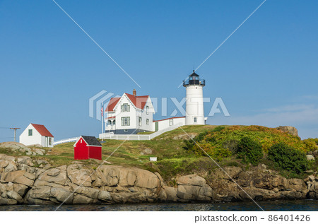 Cape Neddick Lighthouse, Nubble Light, Cape Neddick, York, Maine, New England, USA 86401426