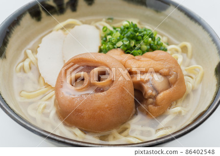 Okinawan cuisine Tebichi soba 86402548