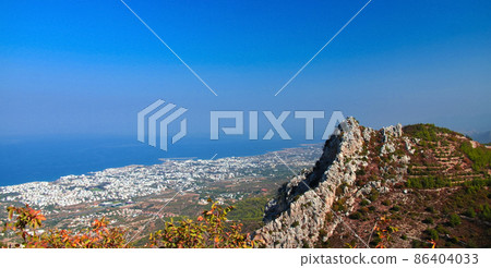 Panorama of Northen Cyprus from the top of Saint Hilarion Castle 86404033