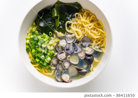 Liver-friendly clam ramen 86411650
