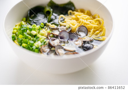 Liver-friendly clam ramen Liver-friendly clam ramen 86411652