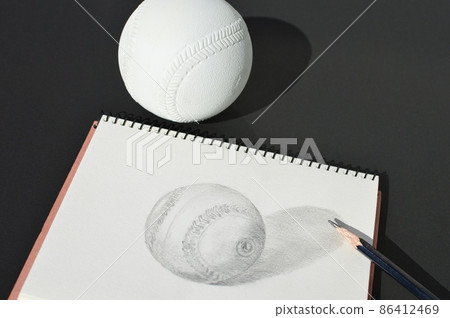 Ball drawing drawn in a sketchbook 86412469
