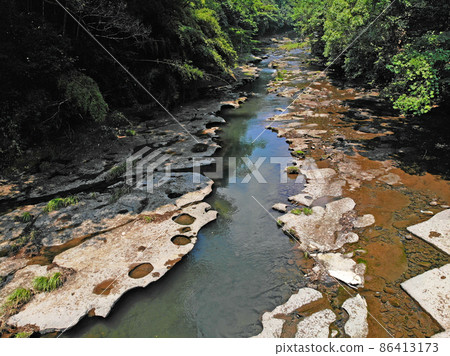 霧島市真正的稻穀鳥瞰圖 86413173