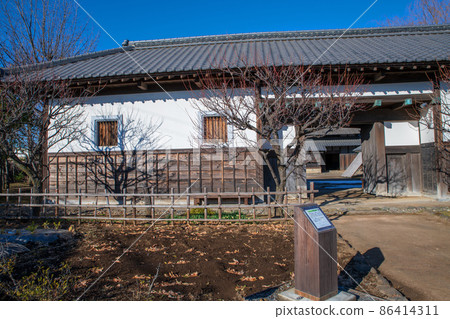 Midwinter Nanbata Castle Park Former Suzuki Family Front Gate Fujimi City 86414311