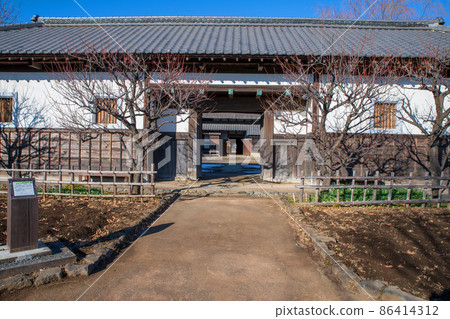 Midwinter Nanbata Castle Park Former Suzuki Family Front Gate Fujimi City 86414312
