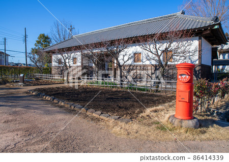 Midwinter Nanbata Castle Park Former Suzuki Family Front Gate Post Box Fujimi City 86414339