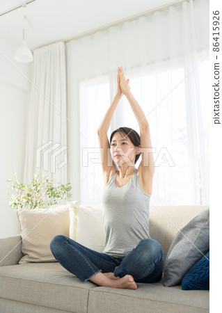 Yoga sofa home training Yoga sofa home training 86415926