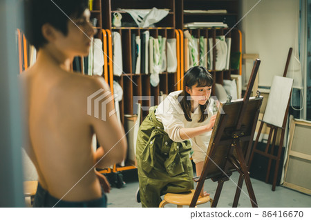 Drawing a shirtless male model 86416670