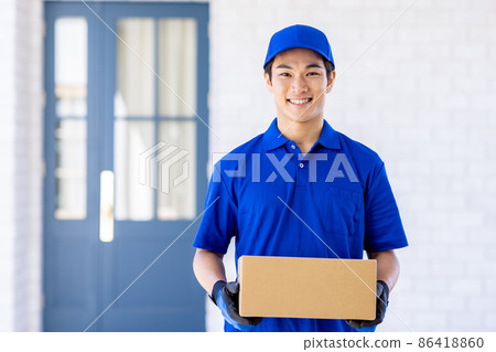 Male staff transportation business 86418860