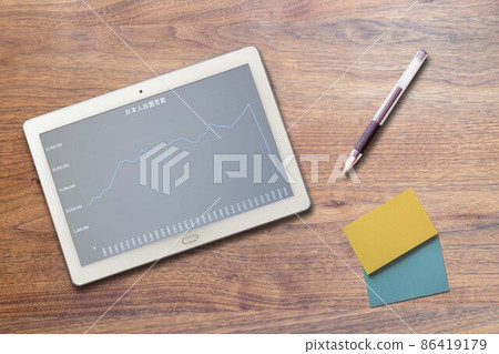 Graph of the number of Japanese leaving Japan (tablet writing instrument) 86419179