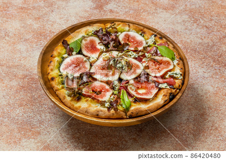 Pizza Italian home-made pizza Pizza Italian home-made pizza 86420480