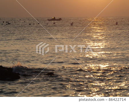 Gyeongbuk, Ulsan Metropolitan City, Ulju-gun, Gangyang Port 86422714