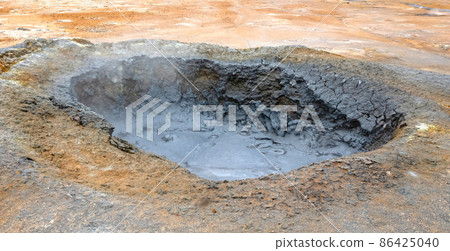Boiling mudpool in Hverir, Namafjall in northern Iceland Boiling mudpool in Hverir, Namafjall in northern Iceland 86425040