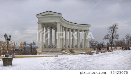 Colonnade of Vorontsov Palace in Odessa, Ukraine Colonnade of Vorontsov Palace in Odessa, Ukraine 86425076
